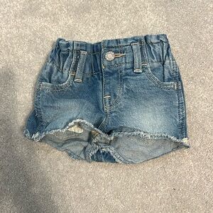 Gap Just like mom shorts size 0-3months